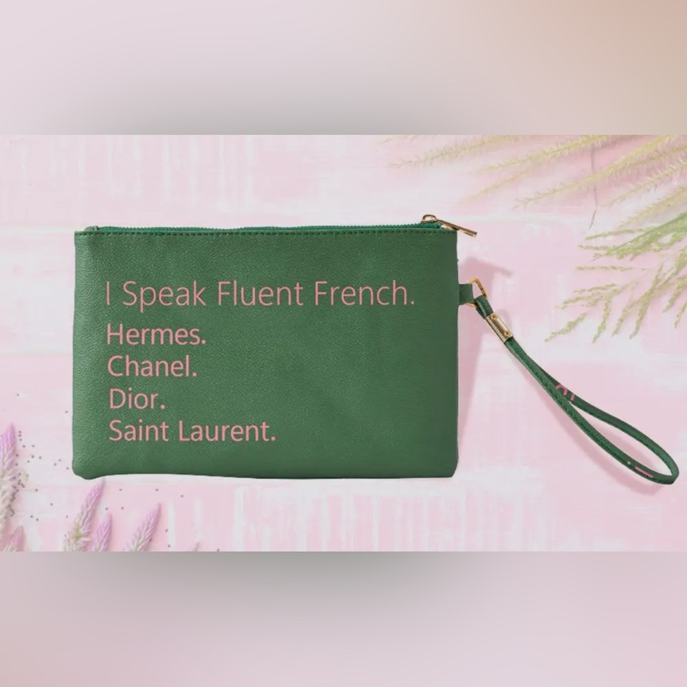 “I Speak Fluent” Chic Green Wristlet/Clutch New - Picture 1 of 4